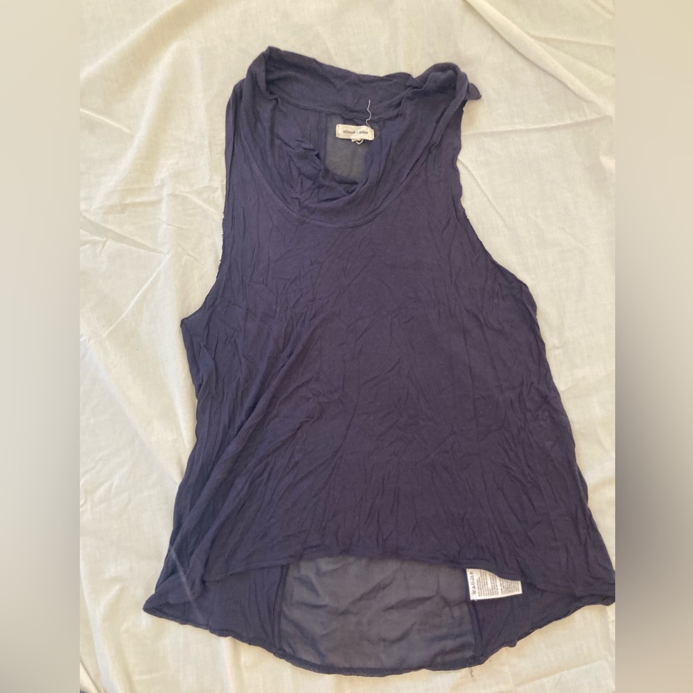 Sheer Back Panel Silence+Noise Urban Outfitters Tank Top Navy Size Medium